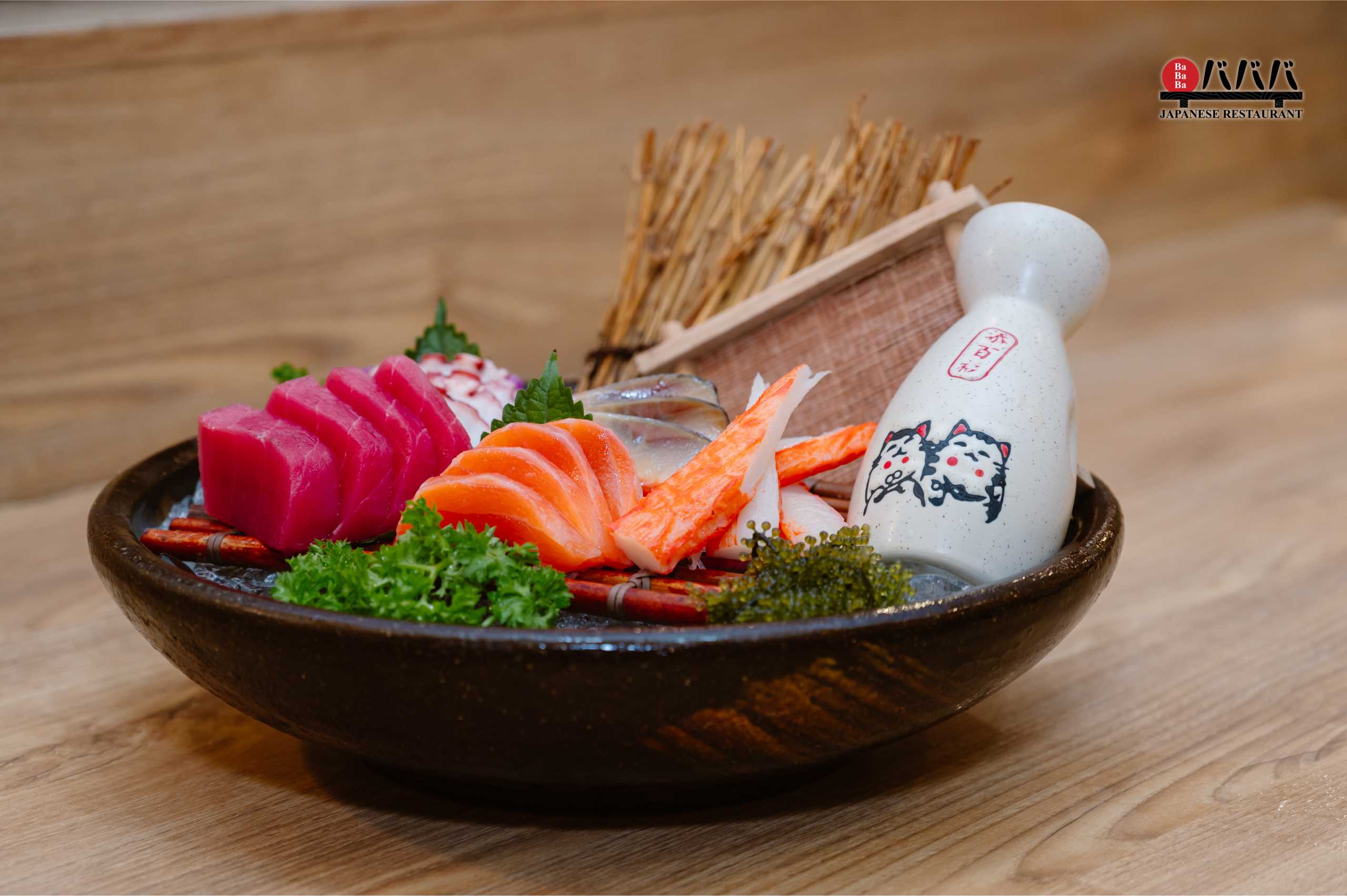sashimi tại Bababa Japanese Phú Quốc
